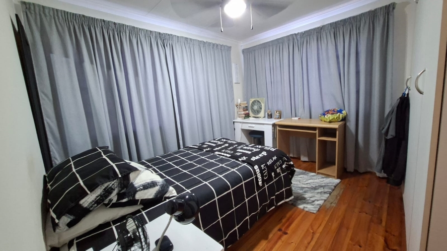2 Bedroom Property for Sale in Baysville Eastern Cape